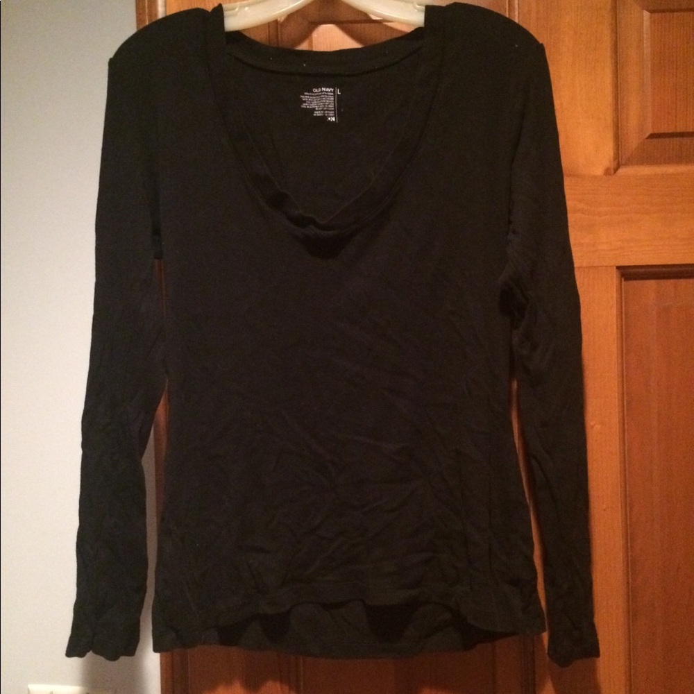 Old navy long sleeve shirt